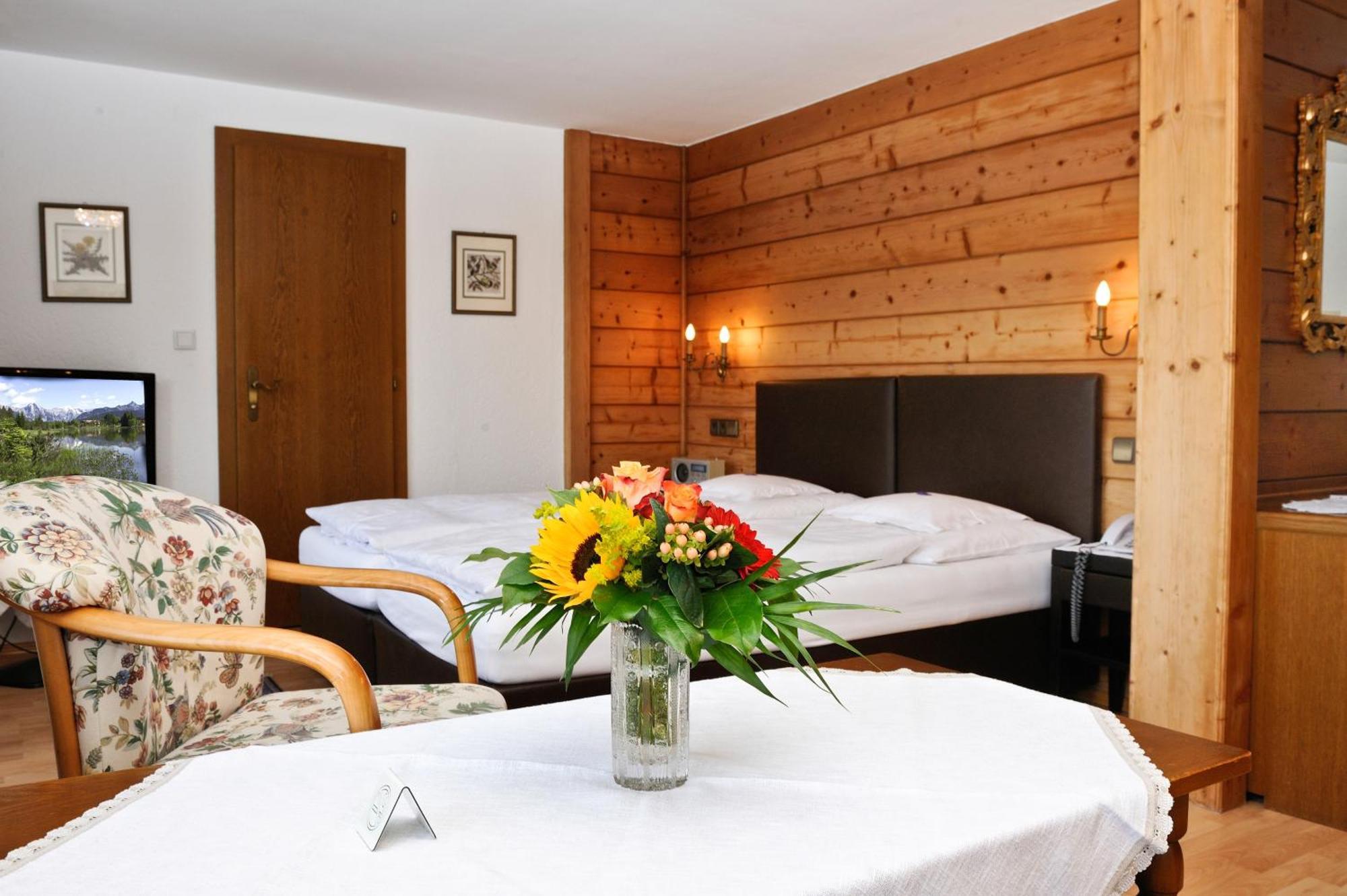 Helga Hotel Seefeld in Tirol